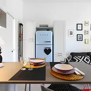 https://the-perfect-apartment-for-your-stay-in-milan.italymilanhotels.net